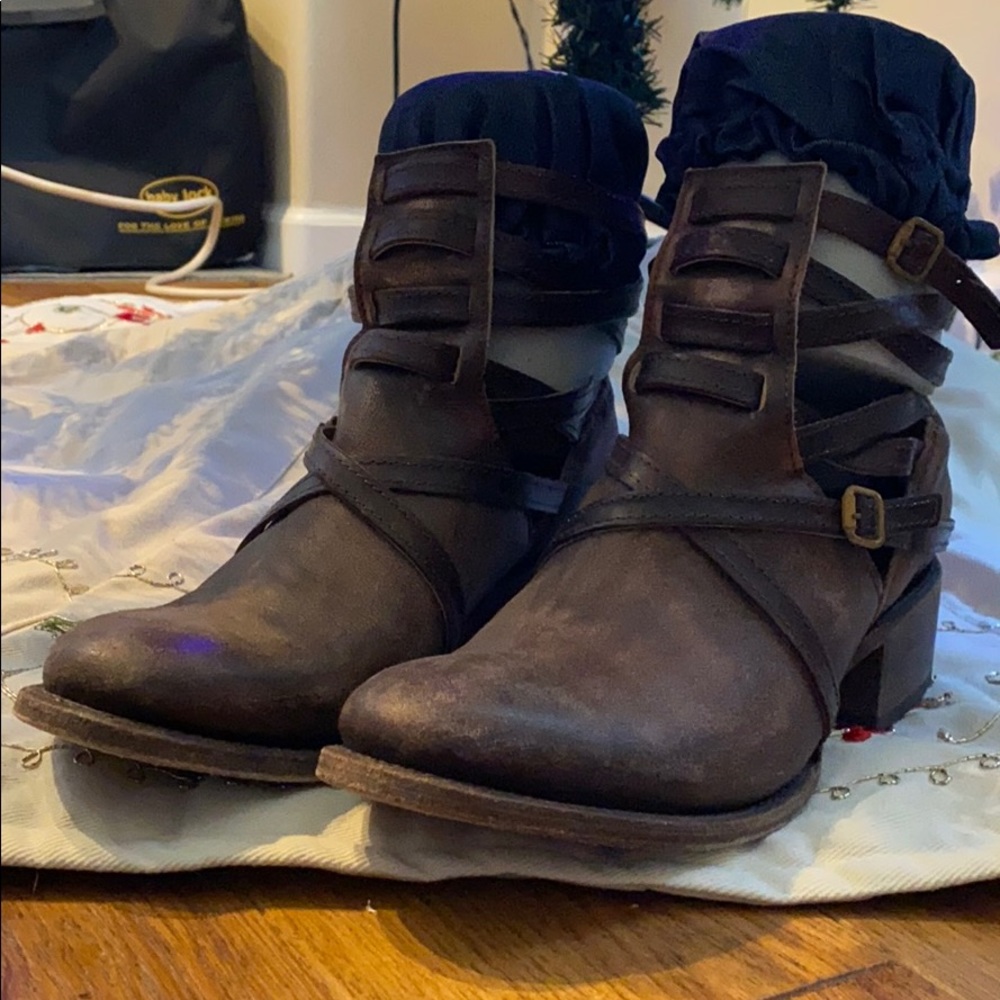 Freebird booties